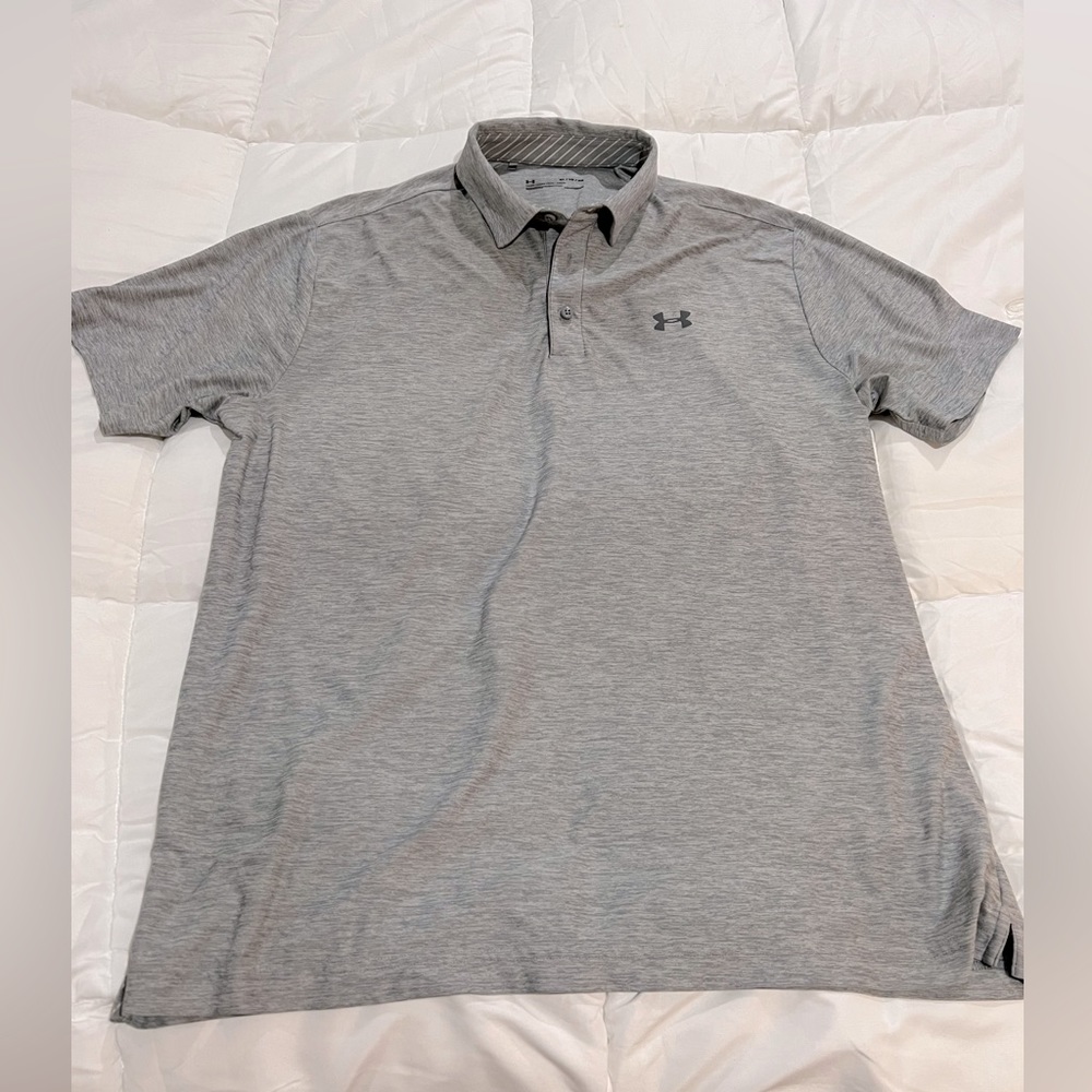 Men’s Under Armor Polo size XL Gray